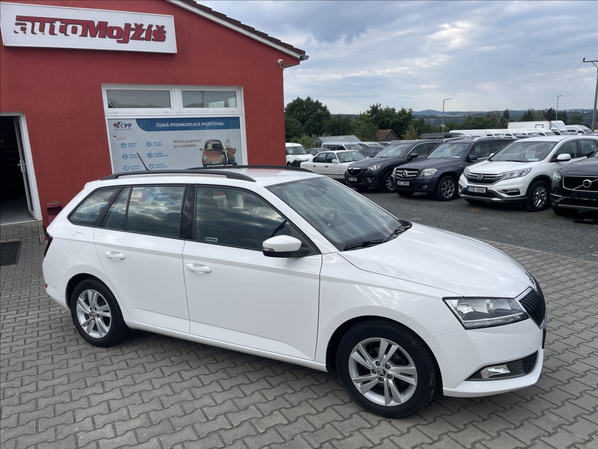 skoda-fabia-1-0-tsi-dph-cr-nehavarovane-iii - 7