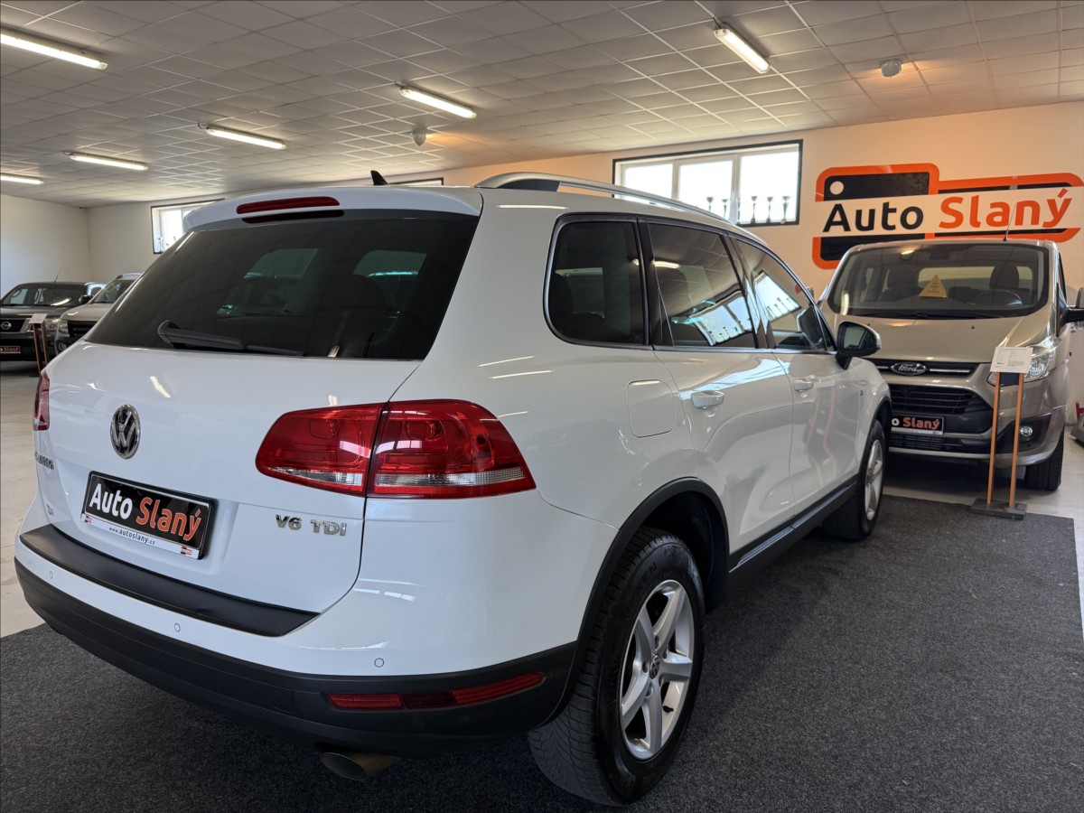 volkswagen-touareg-3-0-tdi-kuze-tazne-po-servisu - 5