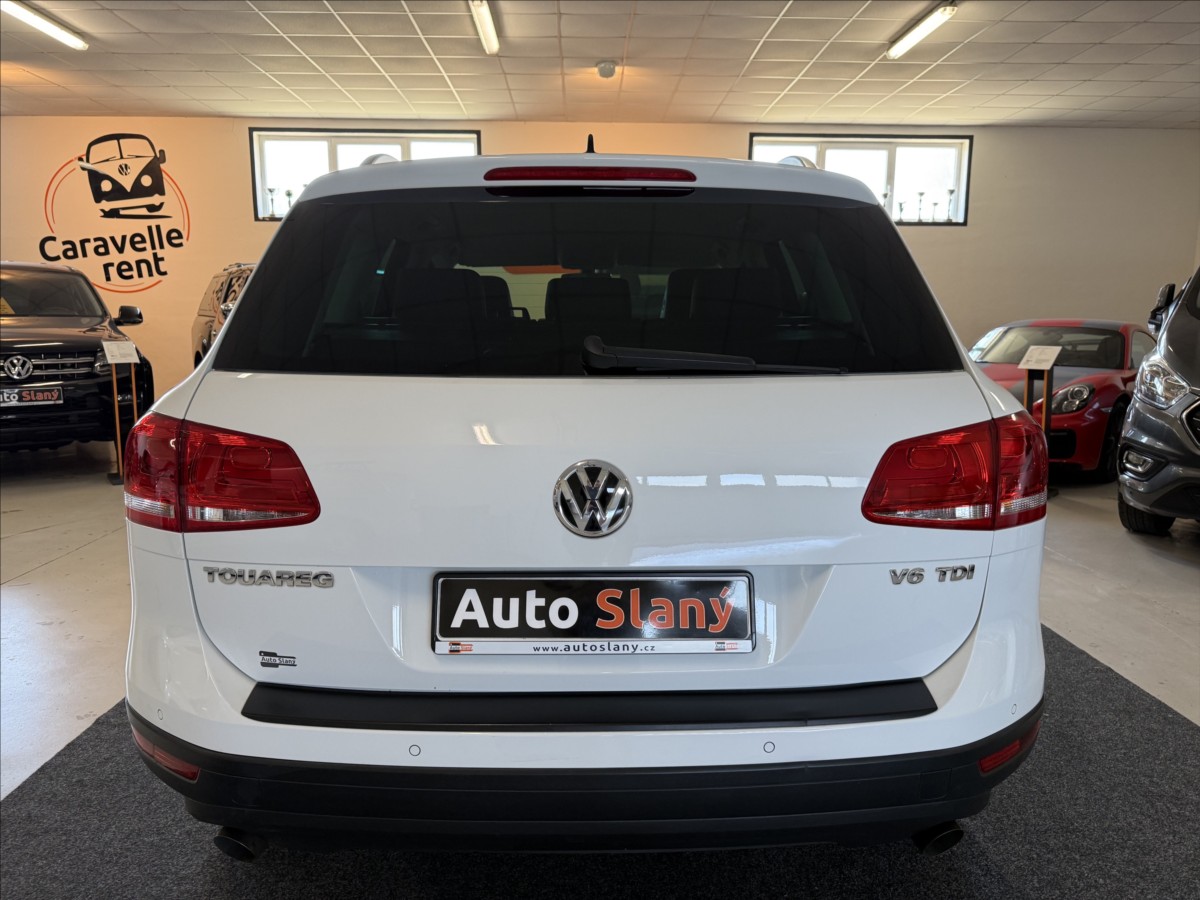 volkswagen-touareg-3-0-tdi-kuze-tazne-po-servisu - 7