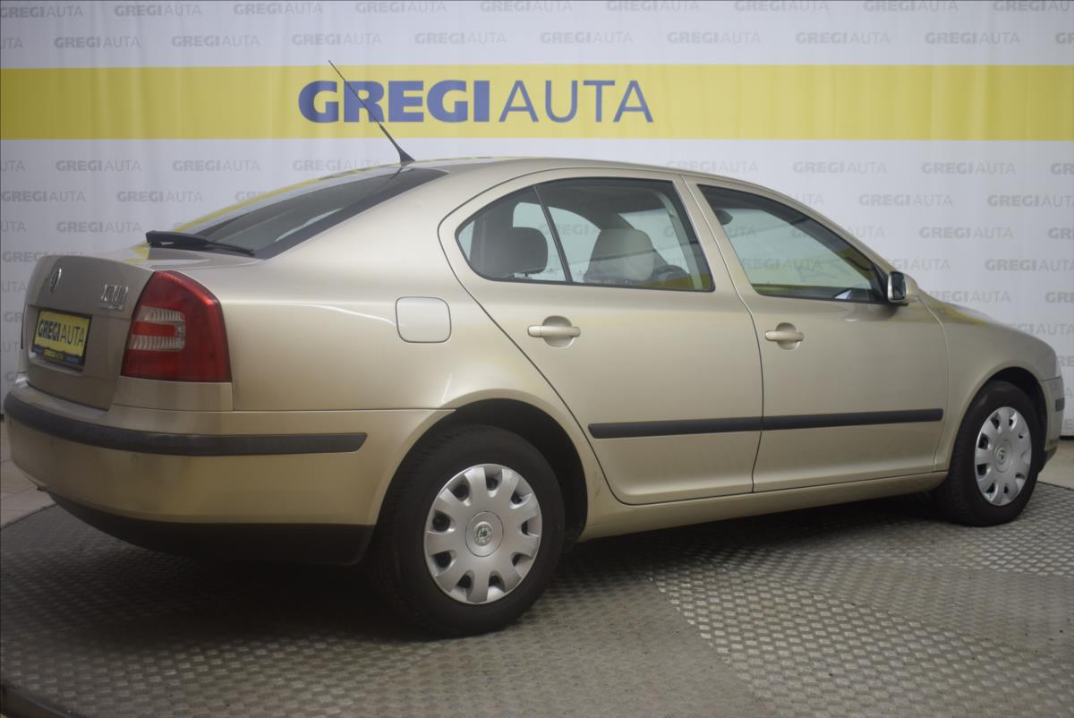 skoda-octavia-2-0-tdi-dsg-po-stk - 5