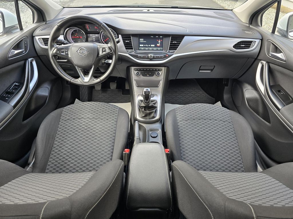 opel-astra-1-6cdti-81kw-enjoy-digiklima - 6