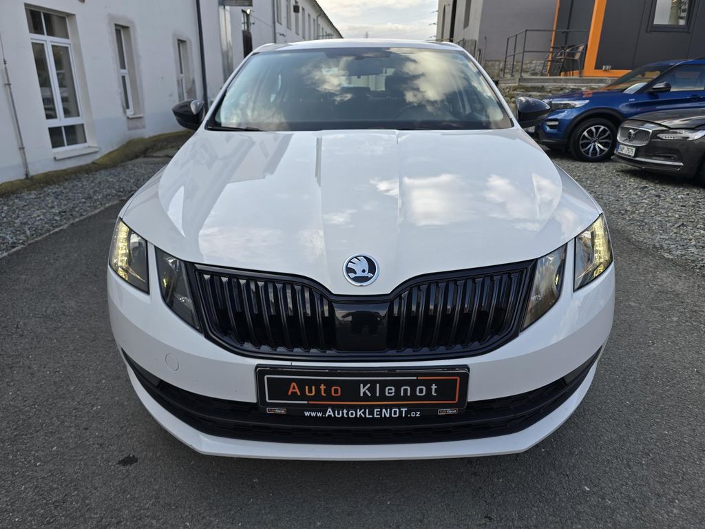 skoda-octavia-110kw-1-maj-cr-dph - 2