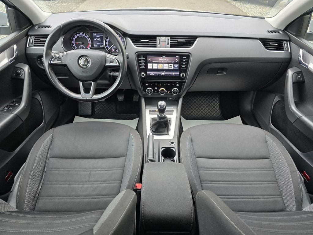 skoda-octavia-1-6tdi-style-led-digiklima-dph - 6