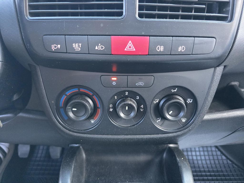 fiat-doblo-70kw-klima-1-maj-cr-dph - 9