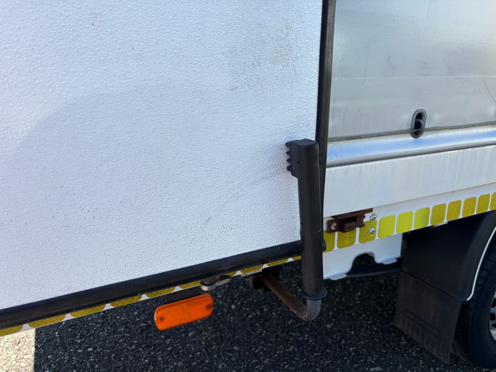 renault-master-2-3dci-165k-10palet-zad-vrata - 4