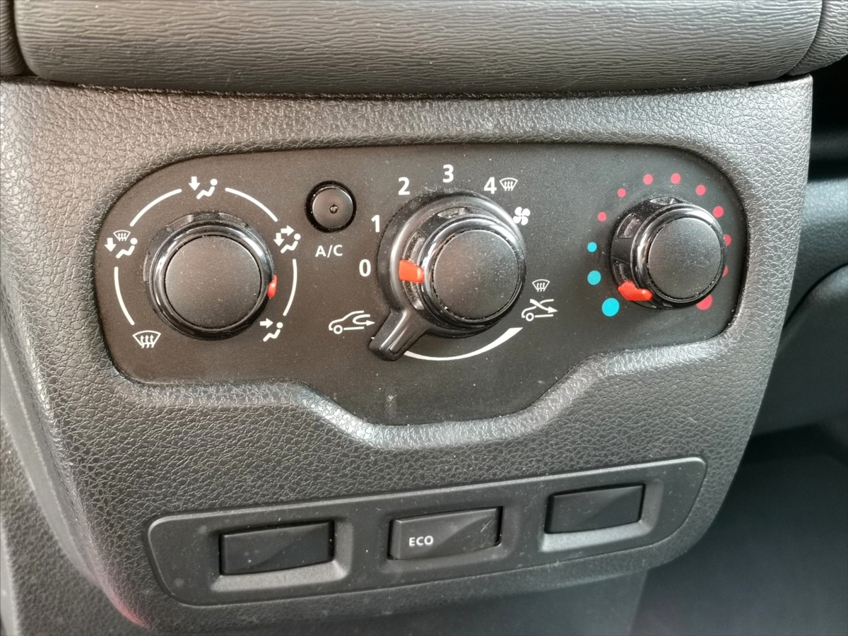 dacia-dokker-1-3-75kw-klima-2xbocni-dvere - 9