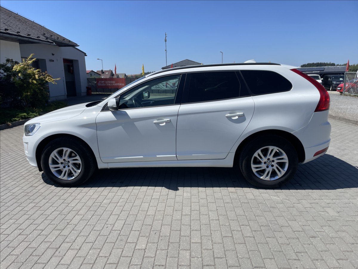 volvo-xc60-2-4-d4-geartronic-kinetic-awd-xenon-tazne - 1