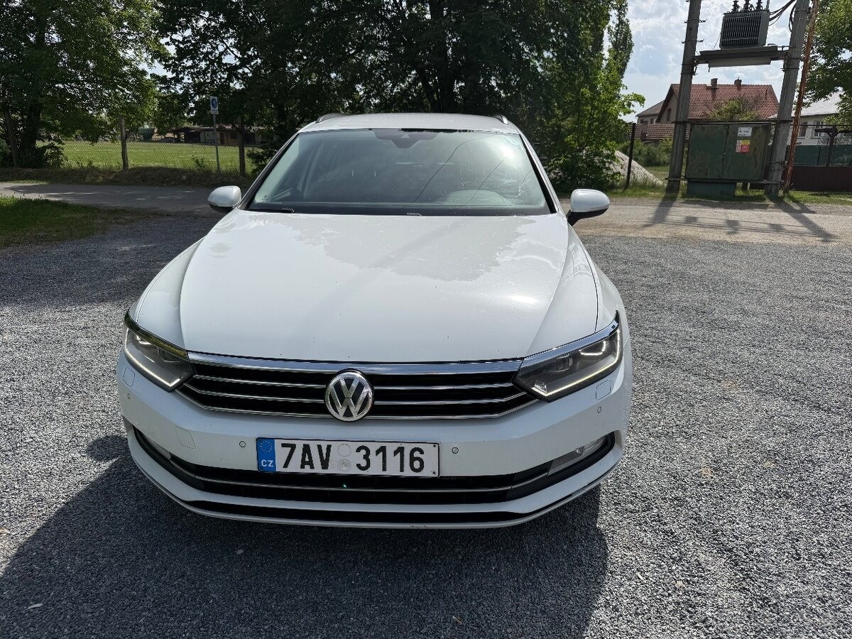volkswagen-passat-variant-1-6-tdi - 1