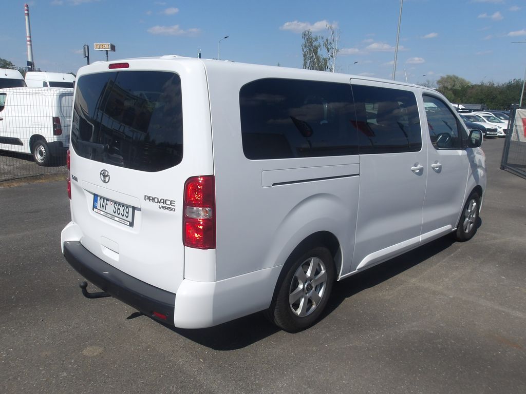 toyota-proace-2-0d-4d-l2-cr-i-maj-zaruka - 4