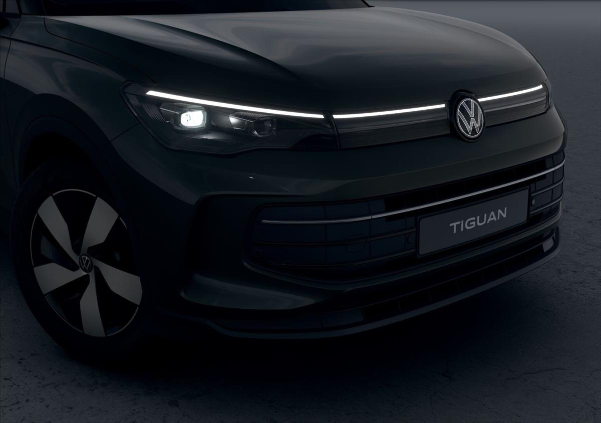 volkswagen-tiguan-1-5-etsi-7dsg-mhev-friends - 5
