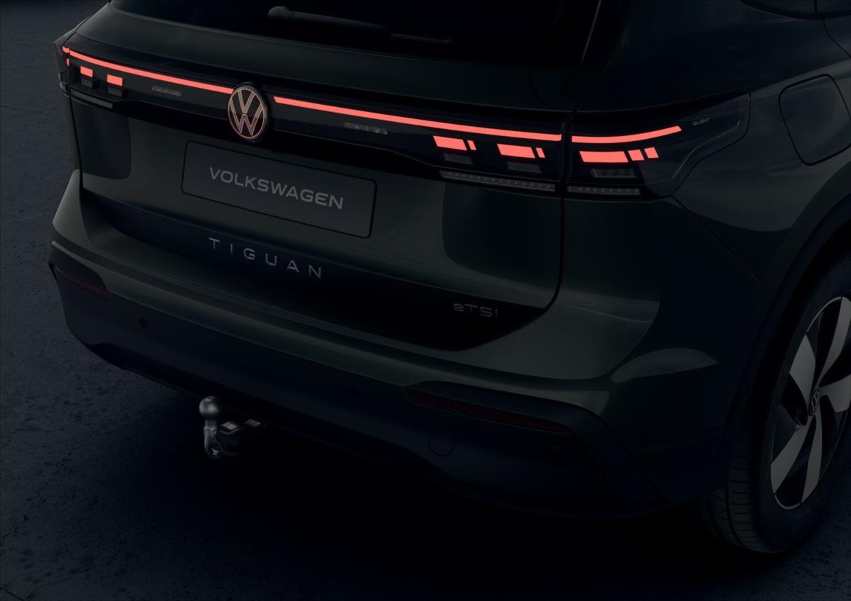 volkswagen-tiguan-1-5-etsi-7dsg-mhev-friends - 6
