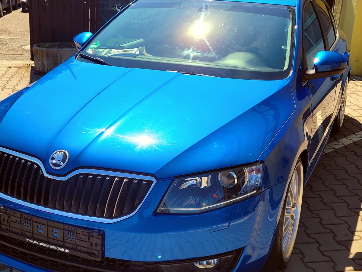 skoda-octavia-1-4-elegance-serv-kn-bixenony - 2