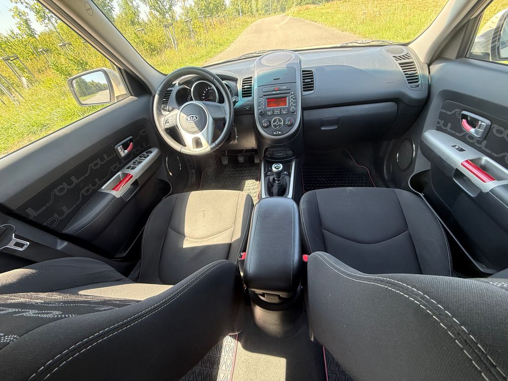 kia-soul-1-6-103kw - 9