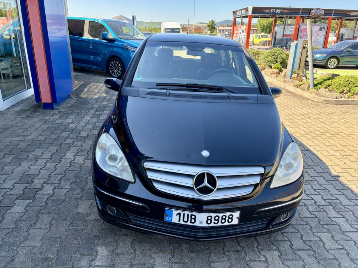 mercedes-benz-tridy-b-2-0-cdi-200 - 2