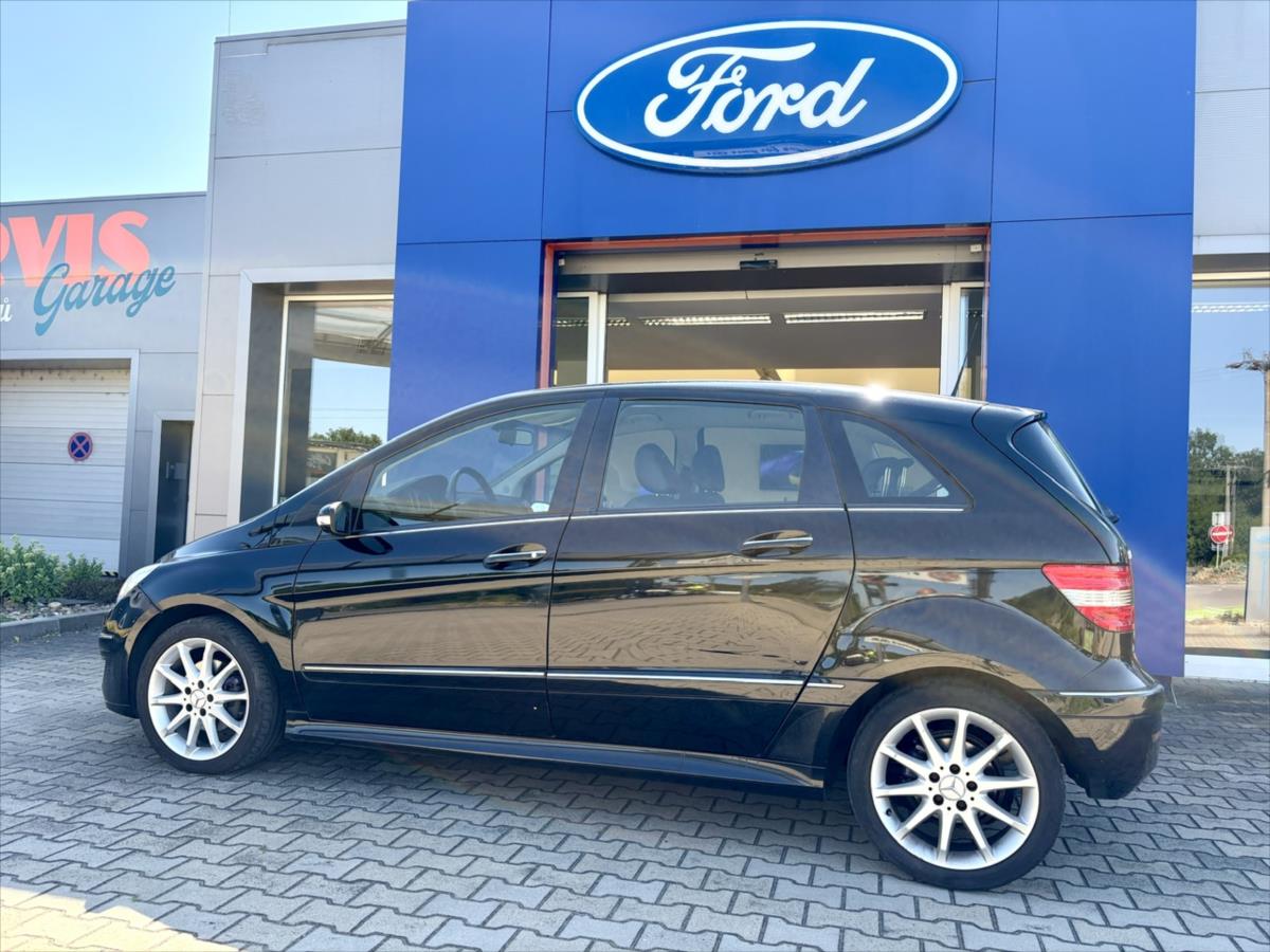 mercedes-benz-tridy-b-2-0-cdi-200 - 9