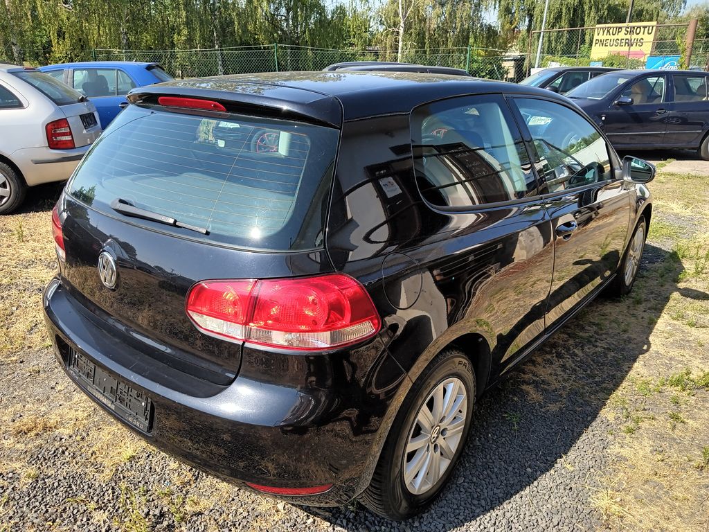 volkswagen-golf-6-1-4-16v-trendline-nove-rozvo - 4
