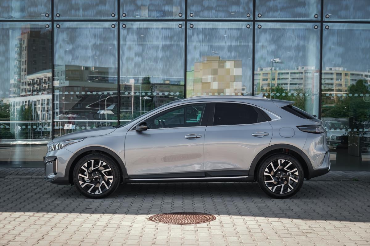 kia-xceed-1-6-t-gdi-gpf-7dct-gt-line - 6