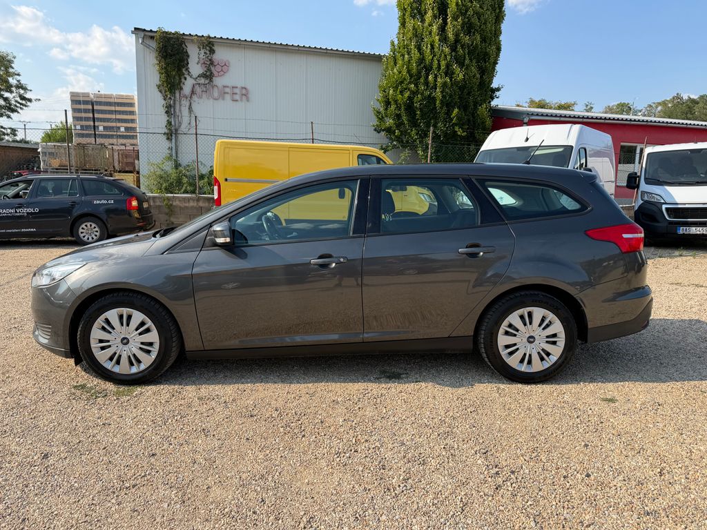 ford-focus-1-0-ecoboost-74kw - 1