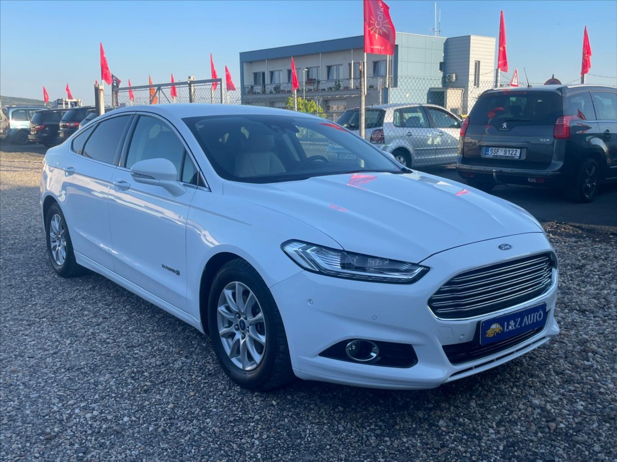 ford-mondeo-2-0-hybrid-titanium - 2
