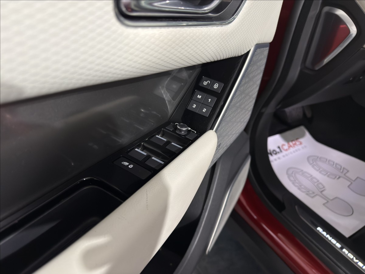 land-rover-range-rover-velar-2-0-d180-awd-dynamic-hse - 8