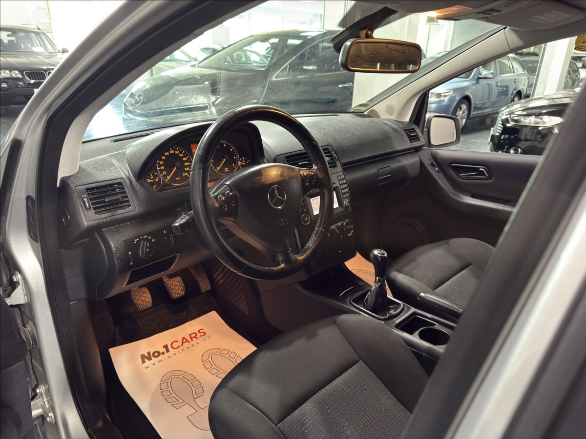 mercedes-benz-tridy-a-1-7-180-klimatizace-tazne - 6
