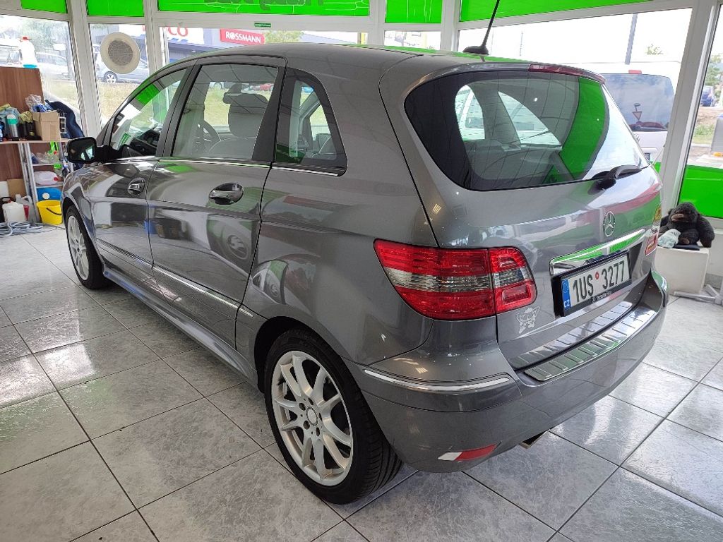 mercedes-benz-tridy-b-1-5i-70kw - 2