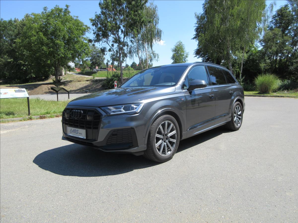 Audi Q7 3,0 TDi 210Kw, S-Line, 1.maj. ČR, Záruka