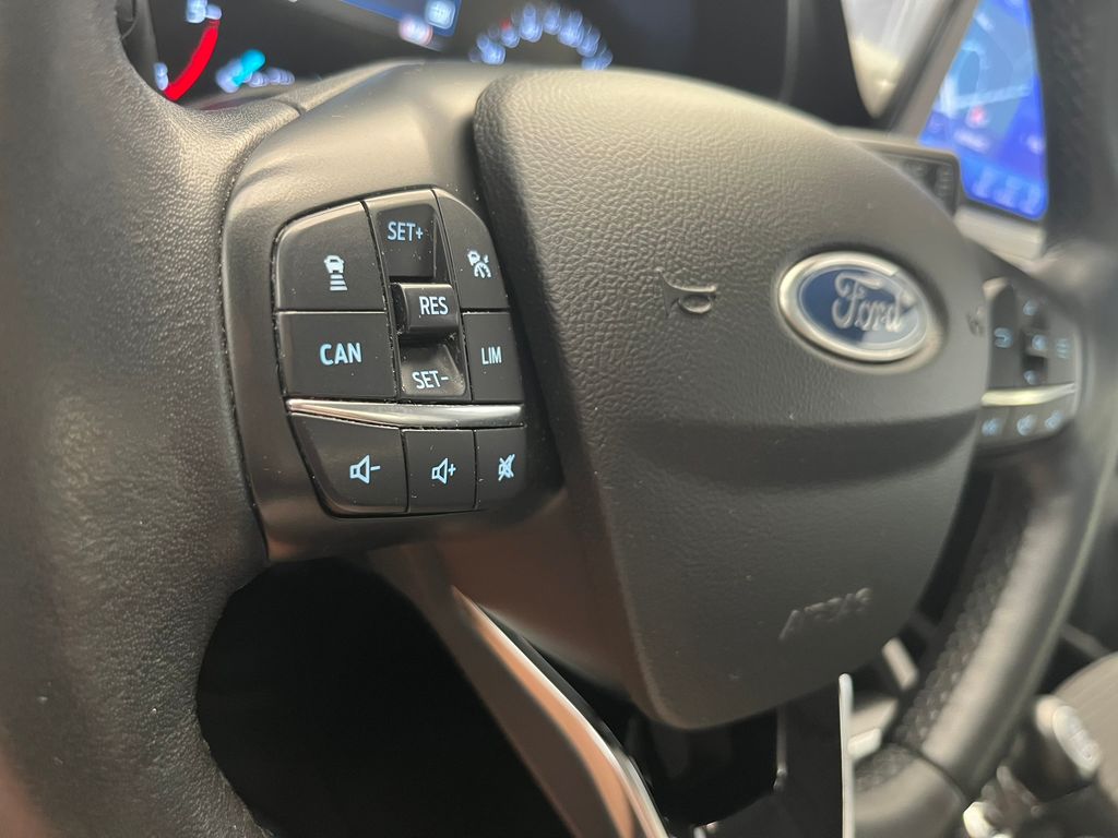 ford-focus-2-0-eb-titanium-manual-110kw - 9