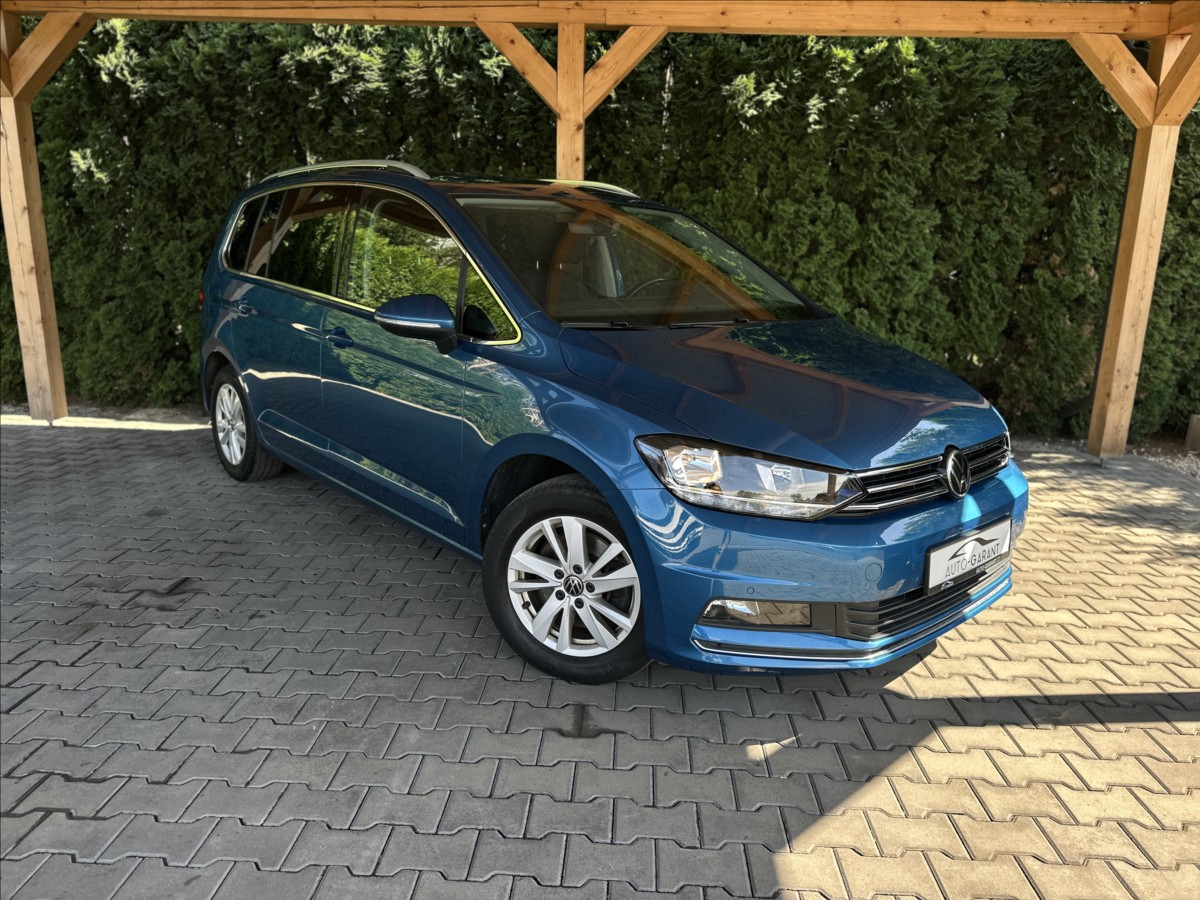 volkswagen-touran-1-5-tsi-110kw-dsg-highline - 1