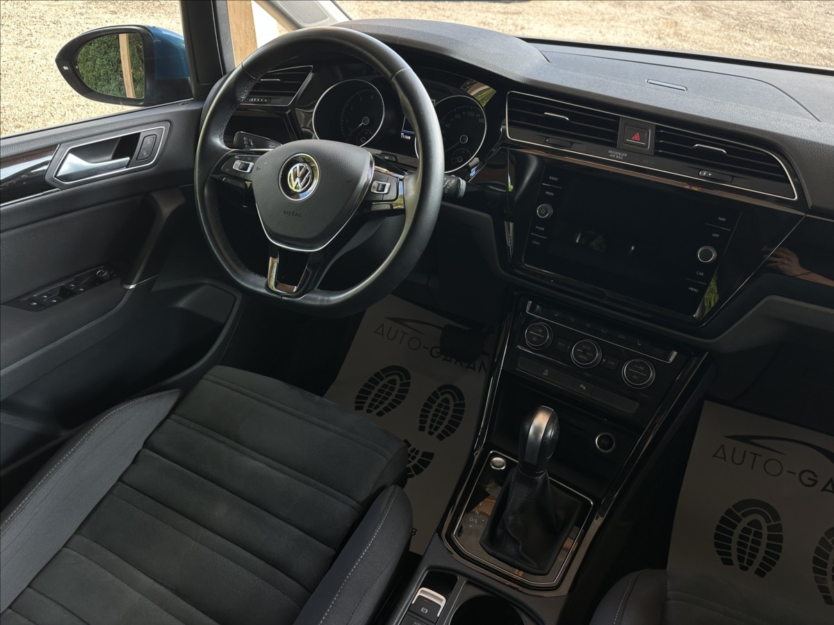 volkswagen-touran-1-5-tsi-110kw-dsg-highline - 7
