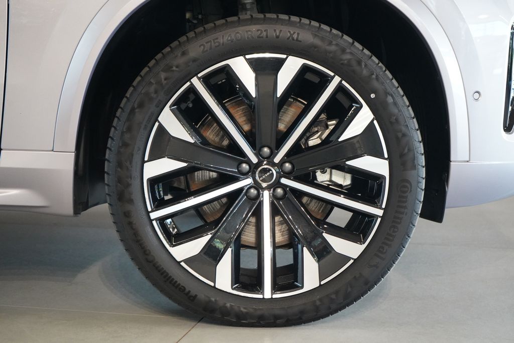 volvo-xc90-t8-plus-dark-head-up-360 - 6