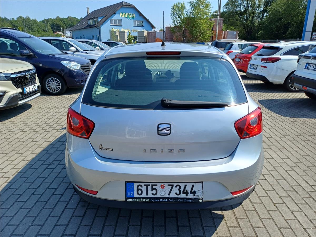 seat-ibiza-1-2-51-kw-zimni-kola - 2