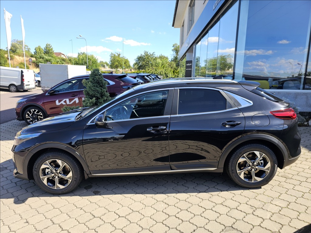 kia-xceed-xceed-cd-1-6-t-gdi-gpf-7dct-exclusive-110-kw - 1