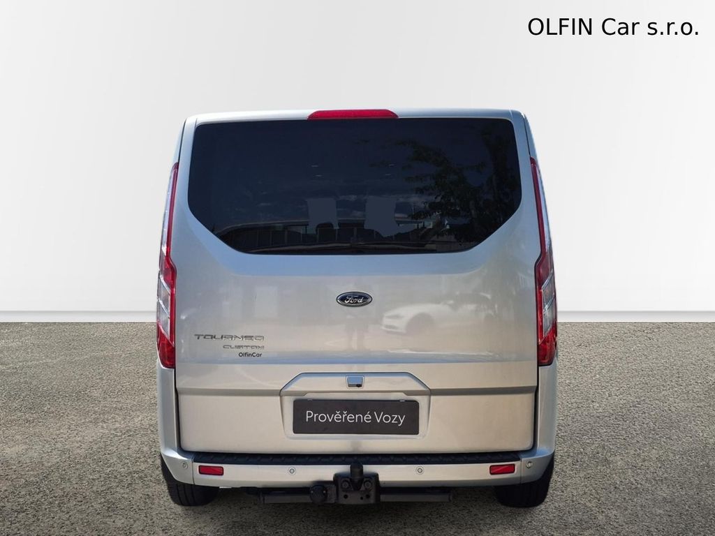 ford-tourneo-custom-titanium-2-0-eb-136-kw - 7