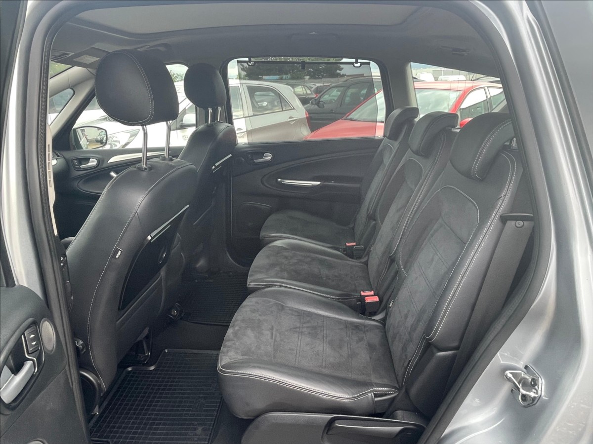 ford-s-max-1-6-ecoboost - 9