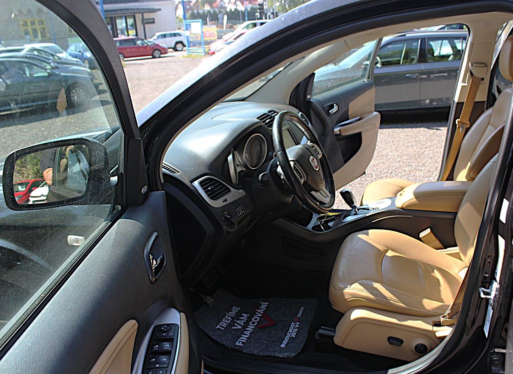 fiat-freemont-2-0-d-automat-4x4 - 8