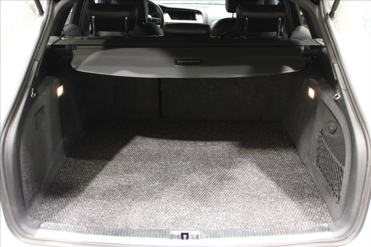 audi-a4-2-0-tdi-quattro-avant-s-line - 5