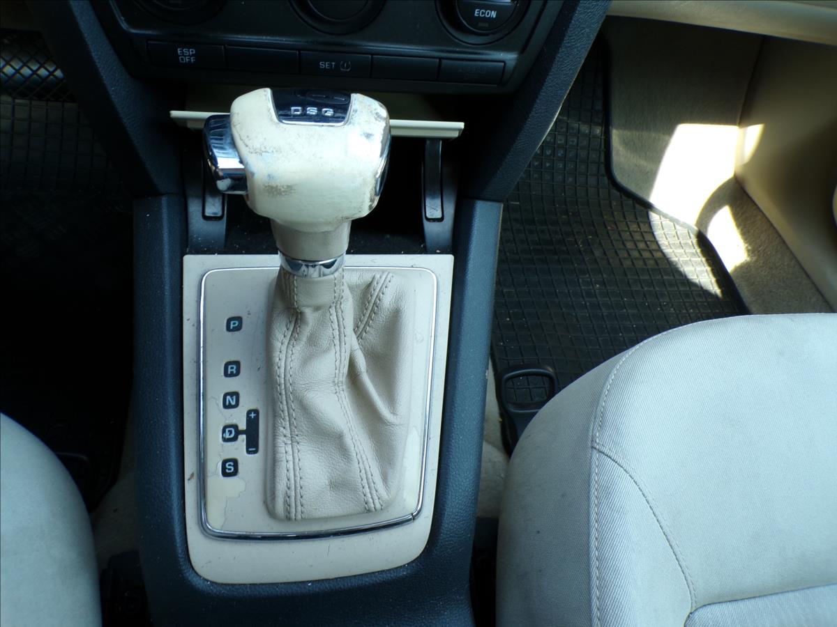 skoda-octavia-1-9-tdi-dsg-rezervovano - 8