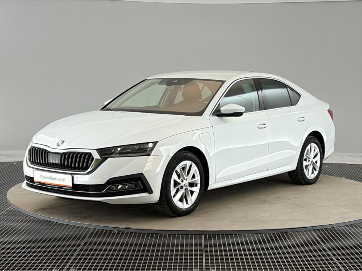 Škoda Octavia 1,4 iV TSI/  Style Plus DSG