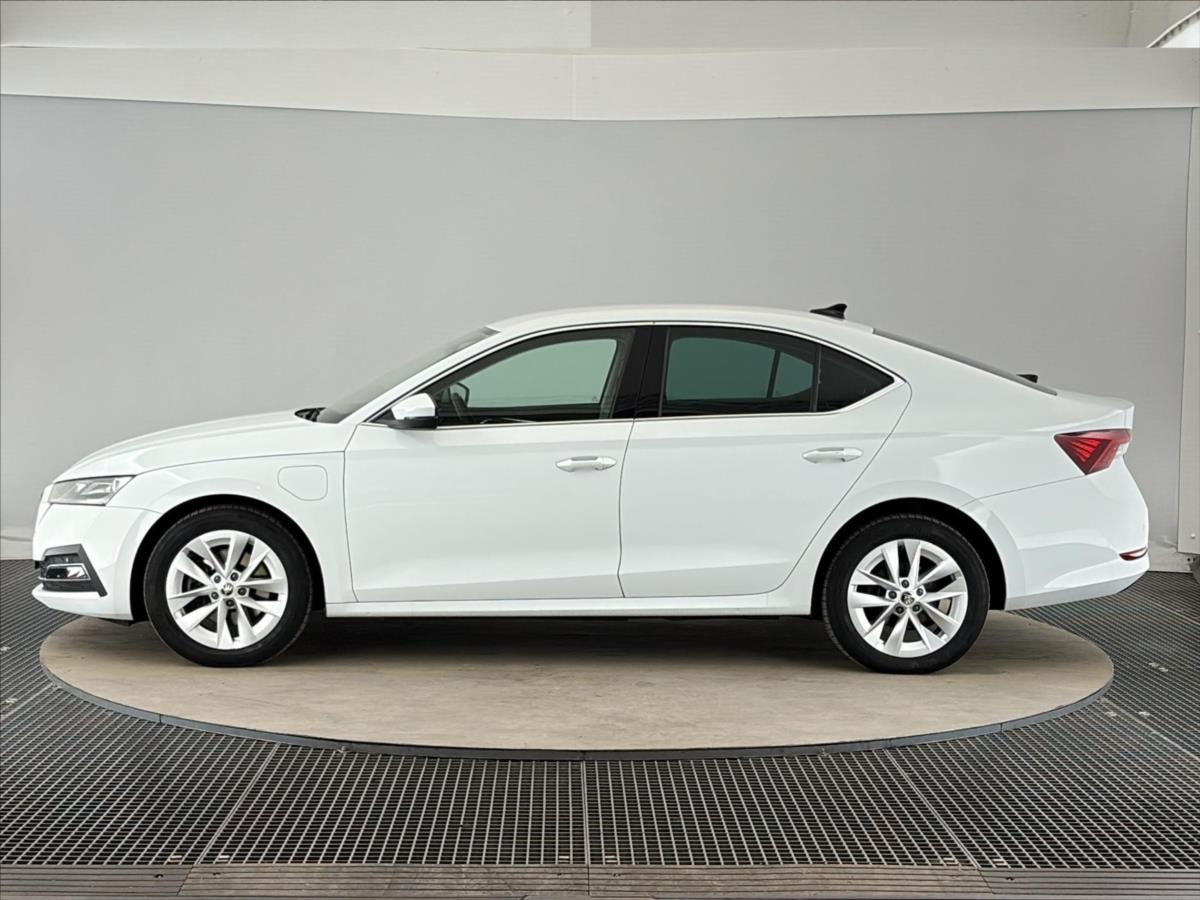 skoda-octavia-1-4-iv-tsi-style-plus-dsg - 2