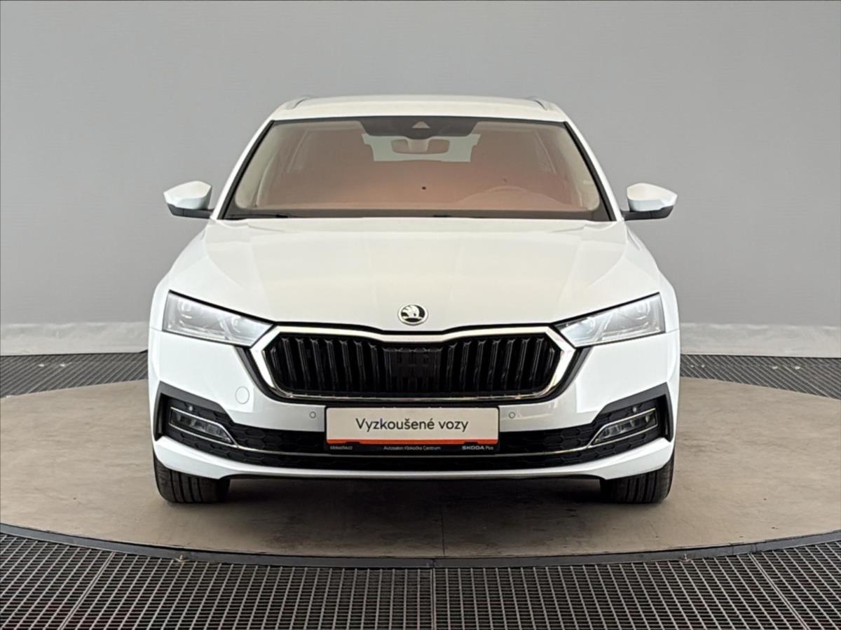 skoda-octavia-2-0-tdi-style-plus-4x4-7dsg - 3