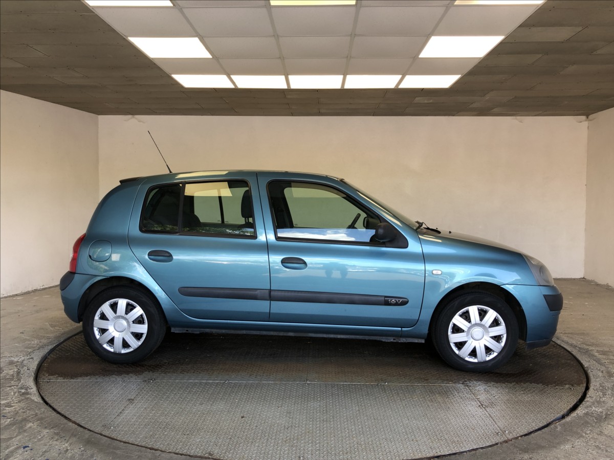 renault-clio-1-2-16v - 7