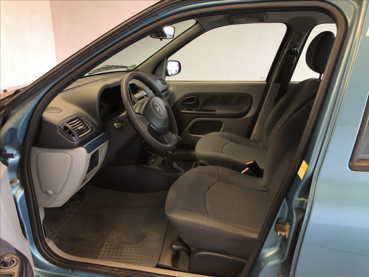 renault-clio-1-2-16v - 8