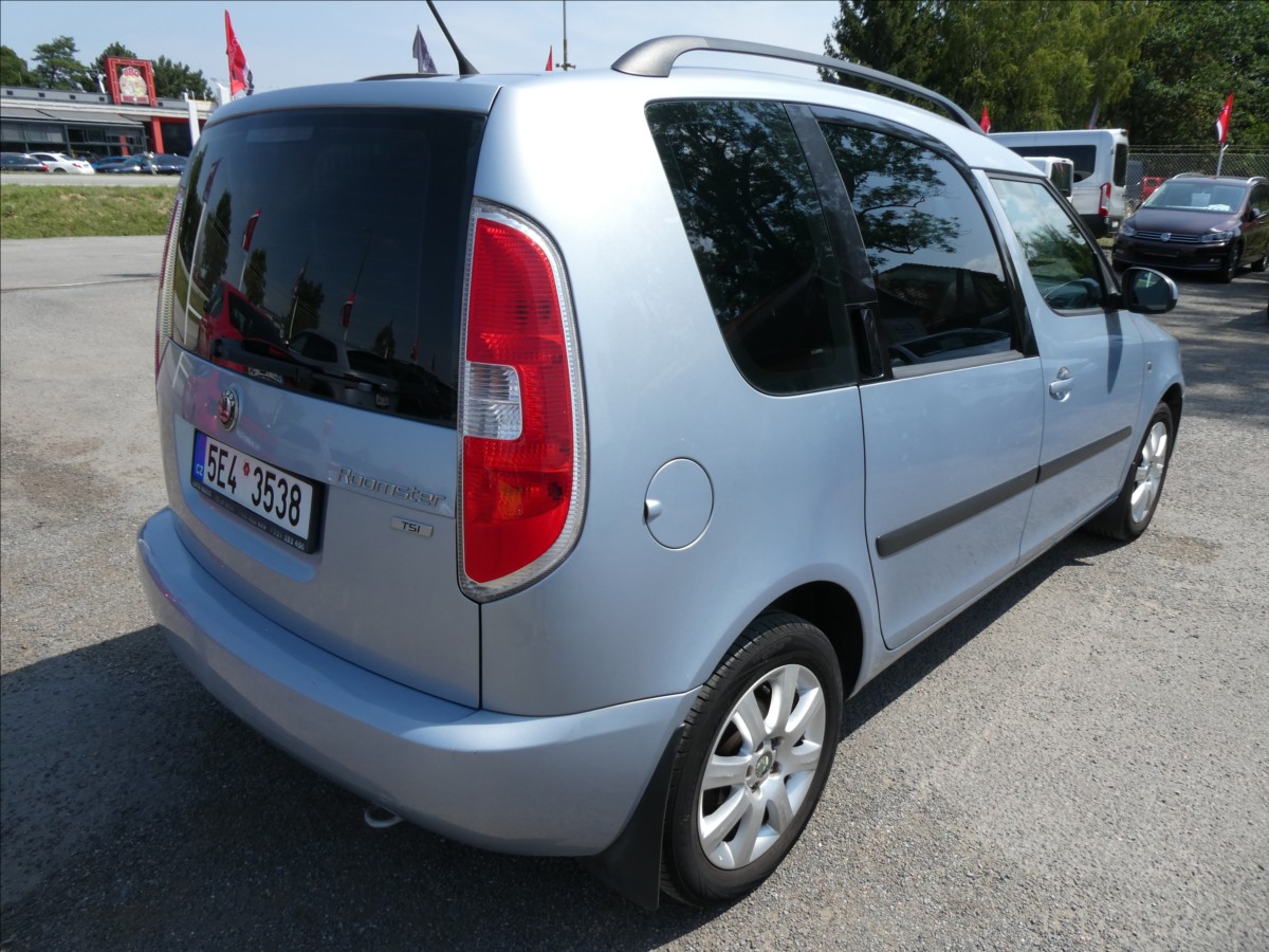 skoda-roomster-1-2-tsi-2x-kola-klima-tempomat - 8