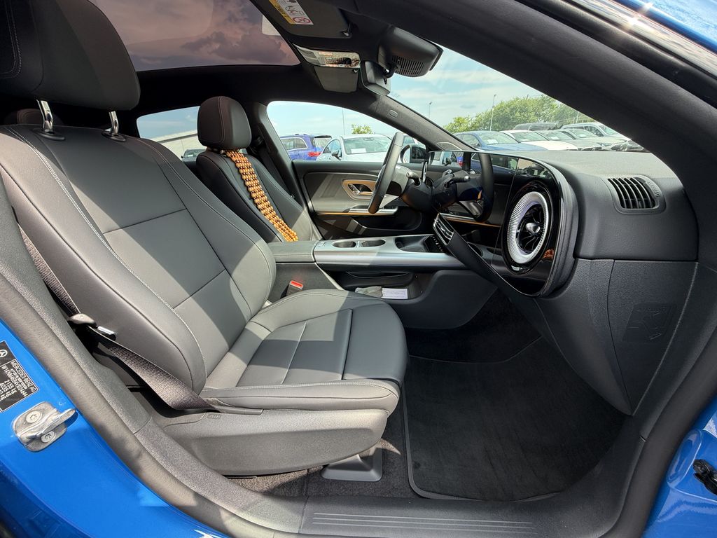mercedes-benz-cla-cla-200-shooting-brake - 9