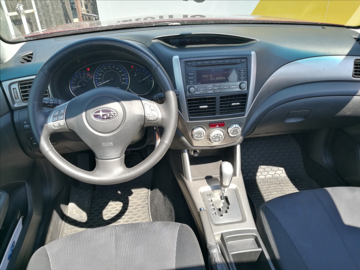 subaru-forester-2-0-i-4x4 - 4