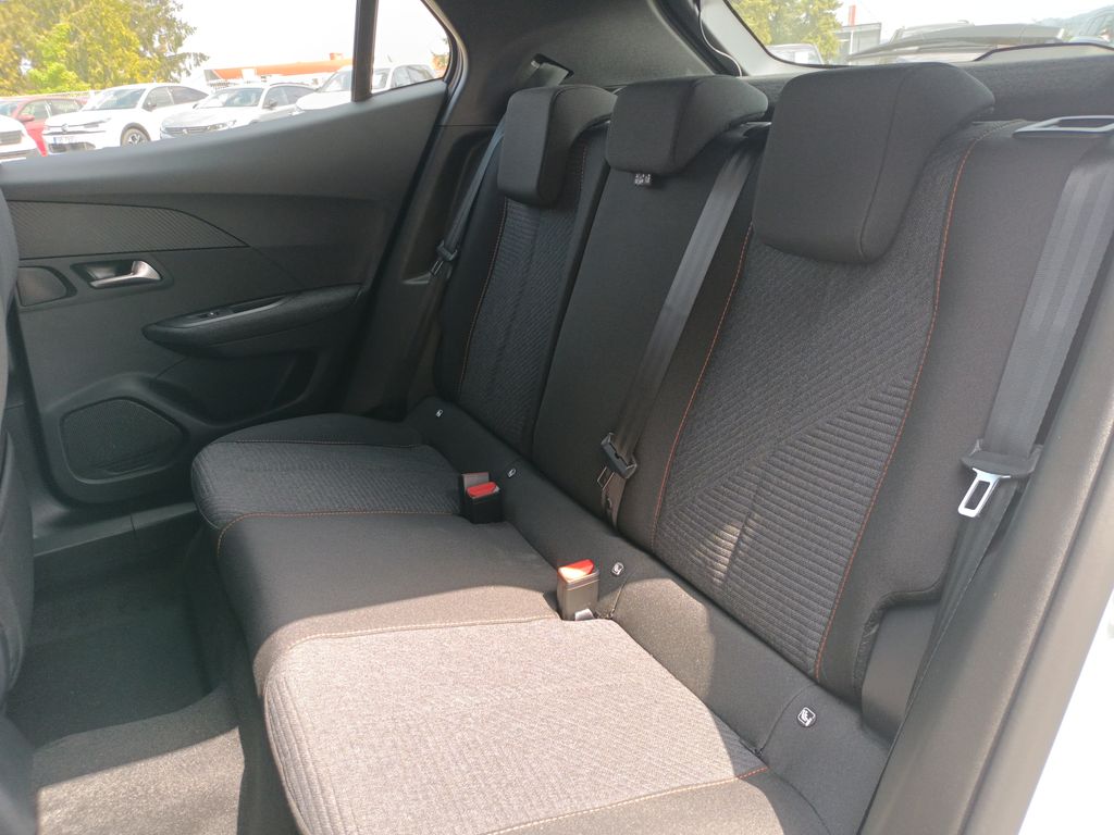 peugeot-2008-style-puretech-100-s-s-man6 - 4