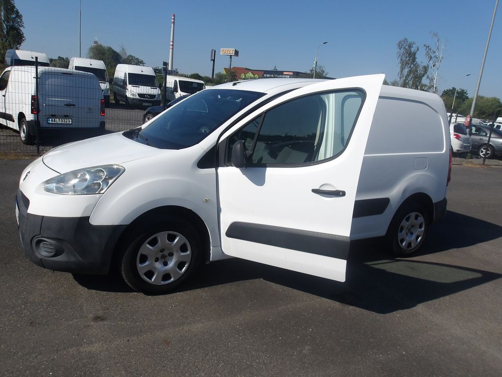peugeot-partner-1-6hdi-3-mista-nova-stk - 5