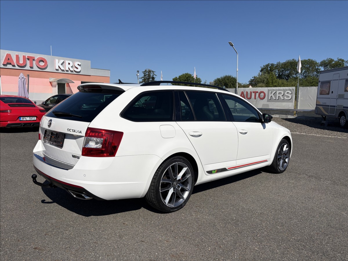 skoda-octavia-2-0-tsi-rs-162kw-bi-xenony-navi-temp-canton - 3