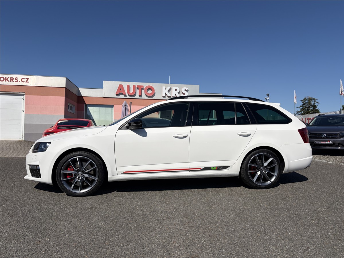 skoda-octavia-2-0-tsi-rs-162kw-bi-xenony-navi-temp-canton - 8